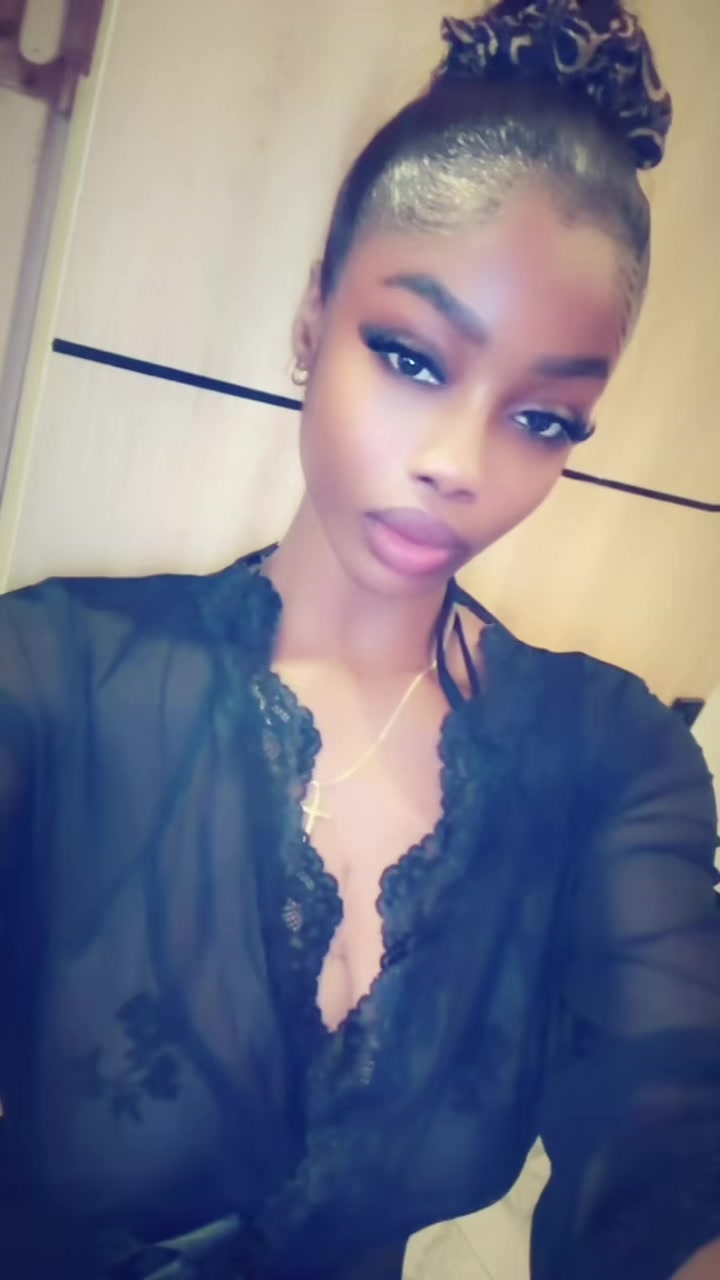 @t.xx714