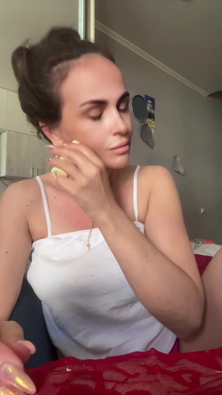 @Иса
