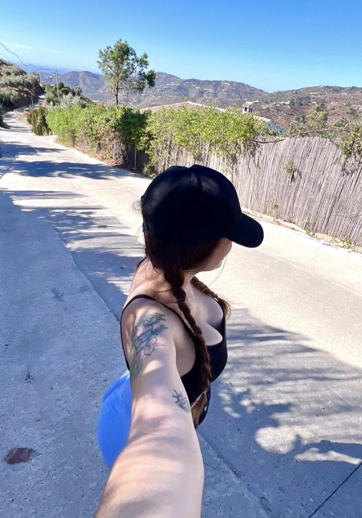 @Angyfer