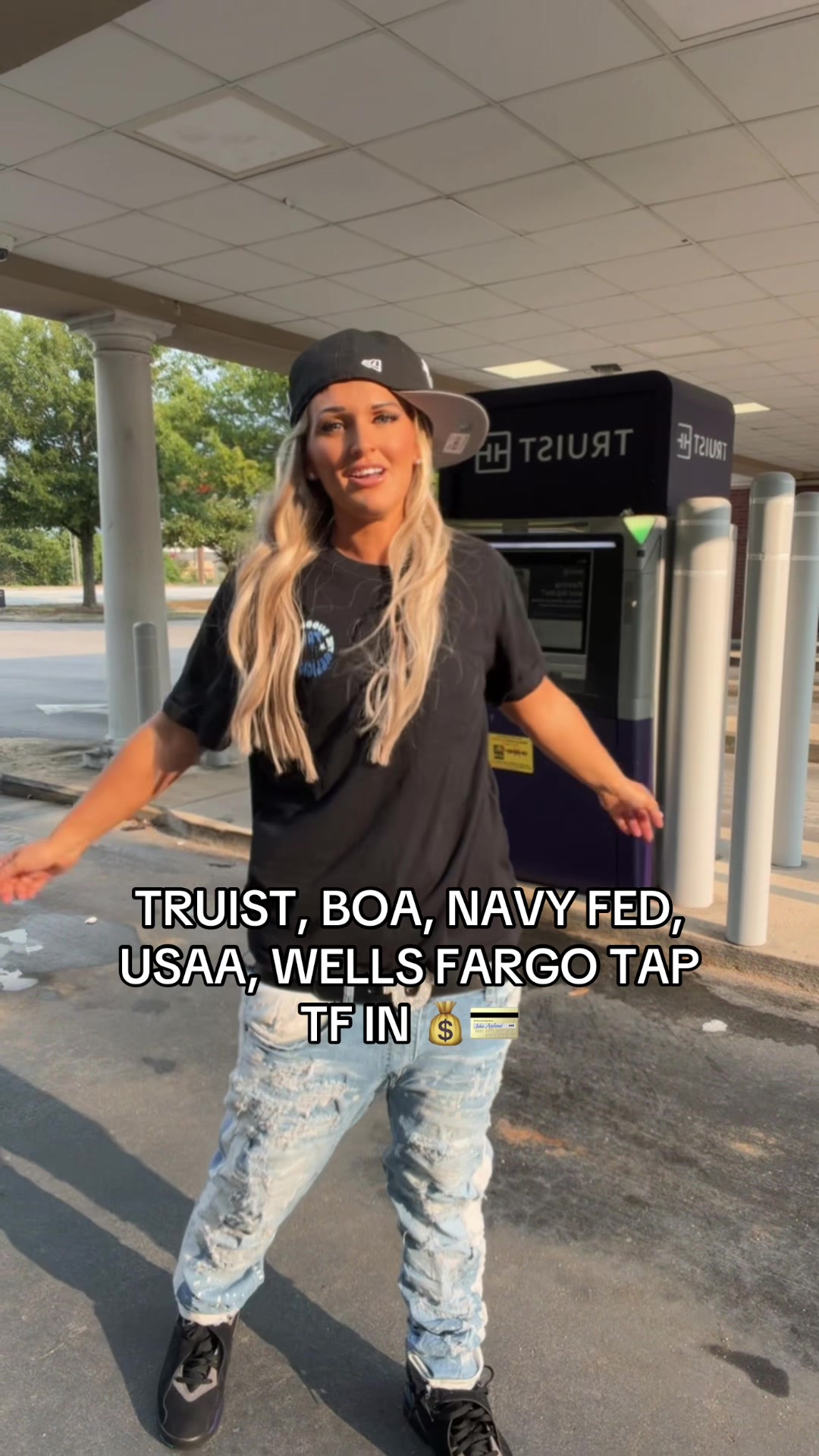@savysnowxo
