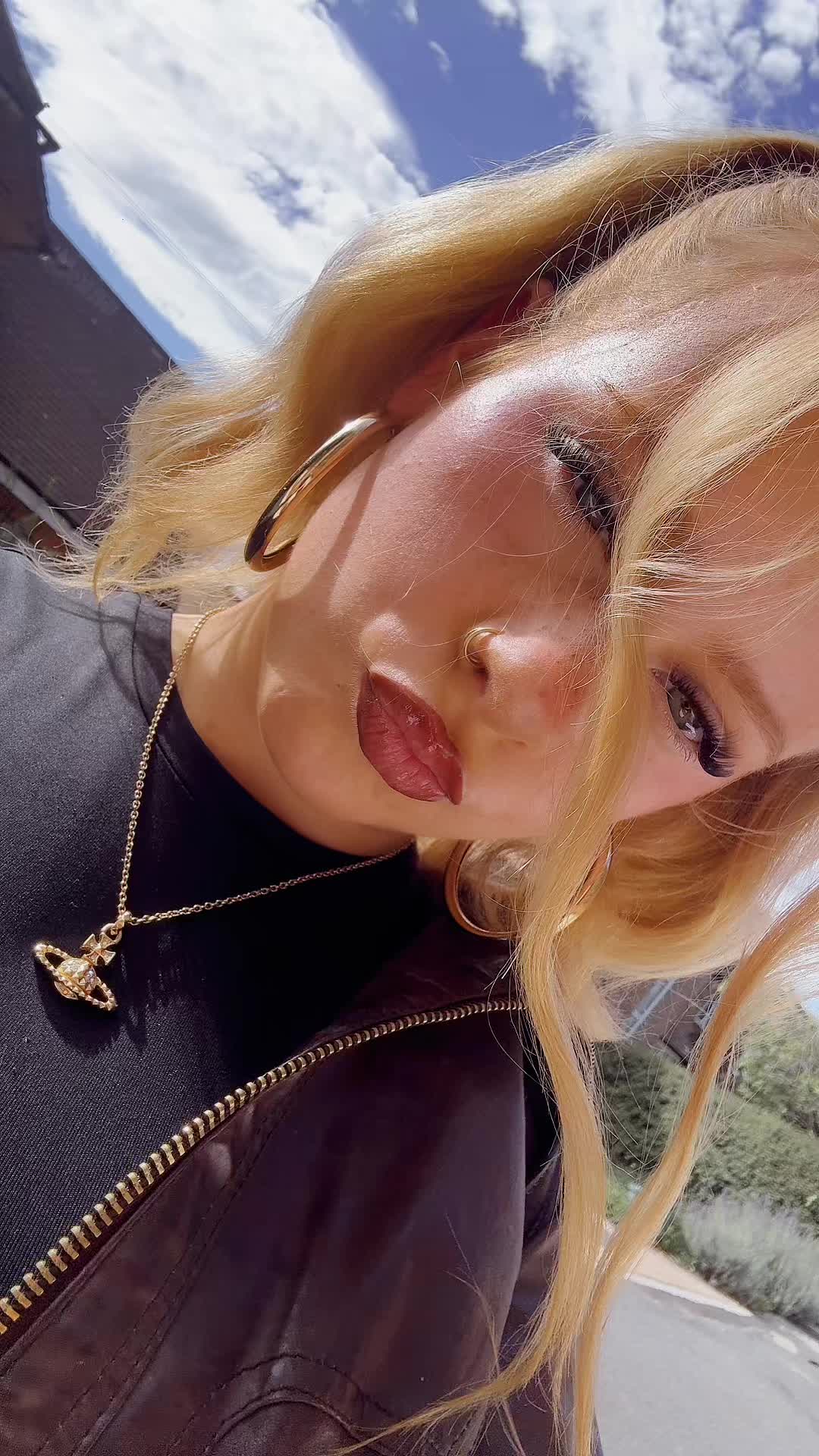 @kitty