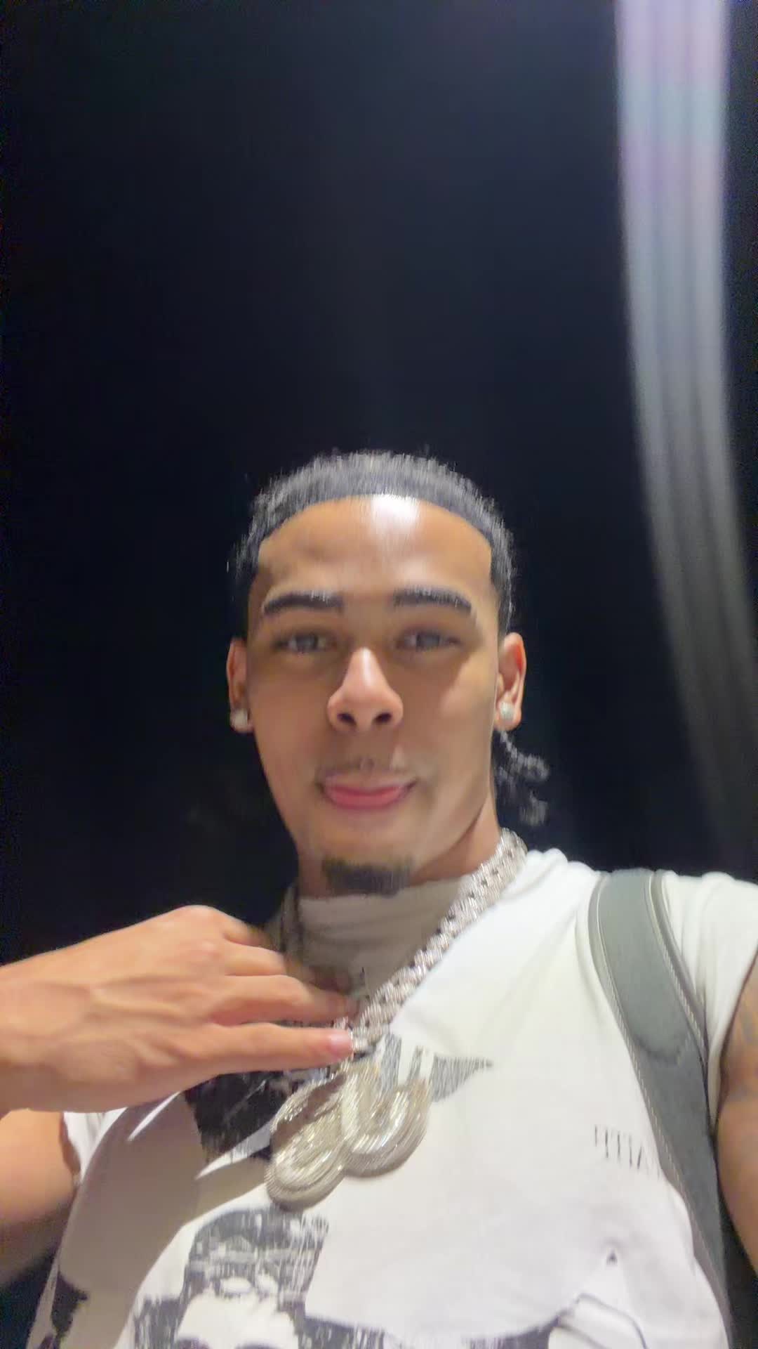 @on1wayj3