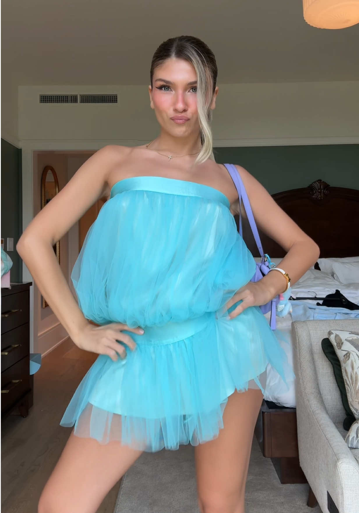 @★ SYDNEY BELLE ★