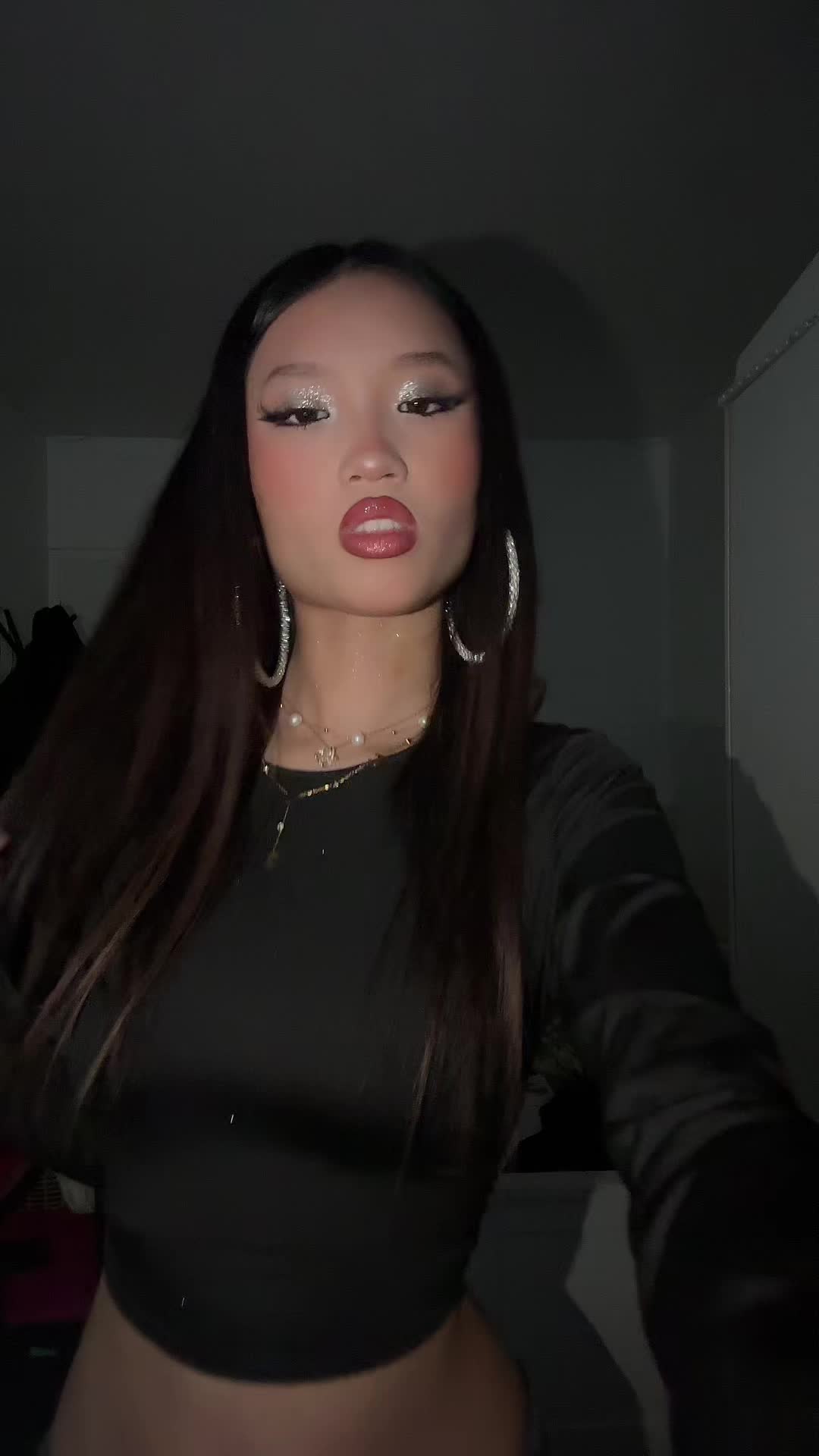 @𝓢𝓐𝓡𝓐𝓗🎀