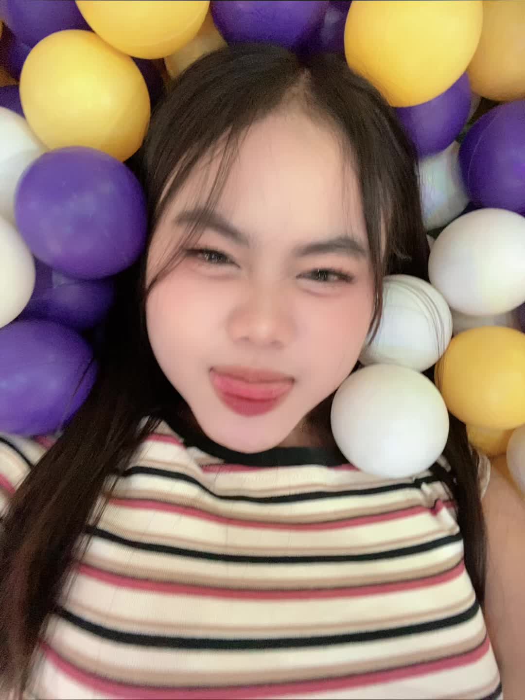 @ta🦋