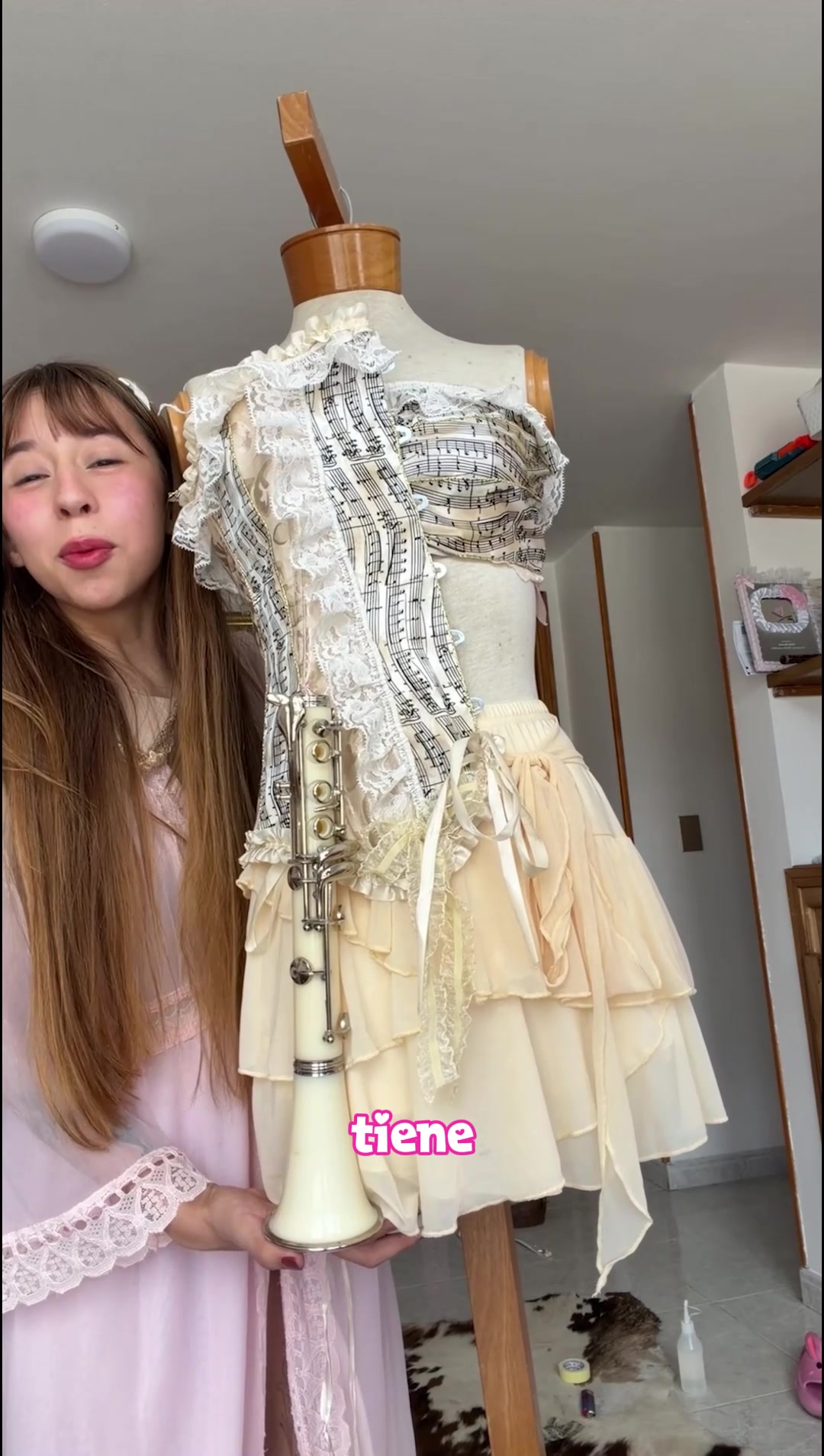 @Emily León