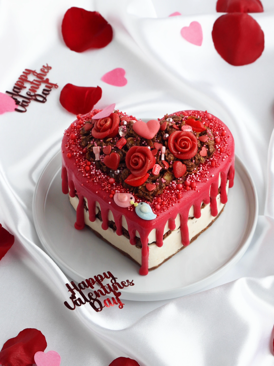 @Juliet Iced Cakes