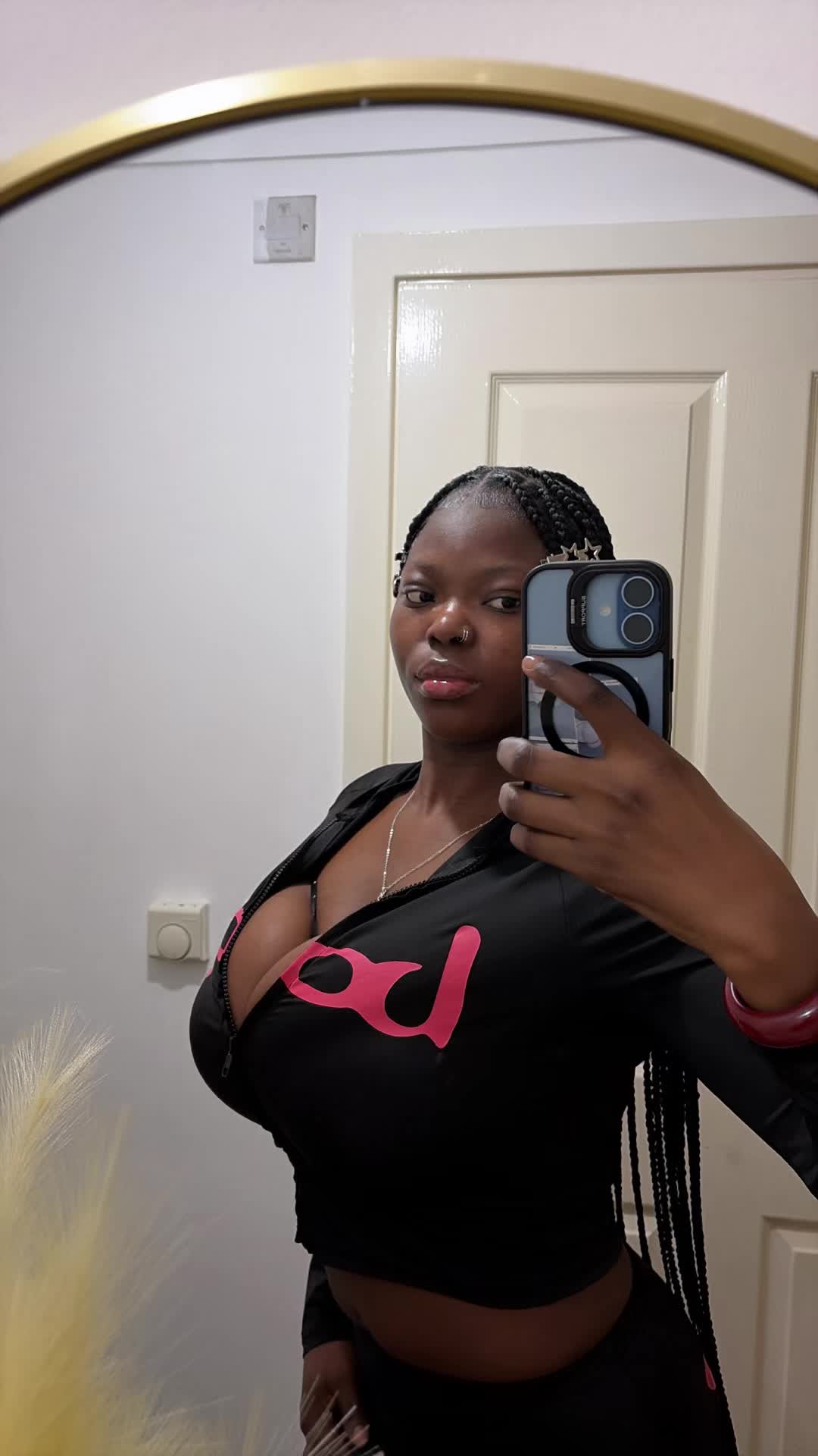@Ibukun