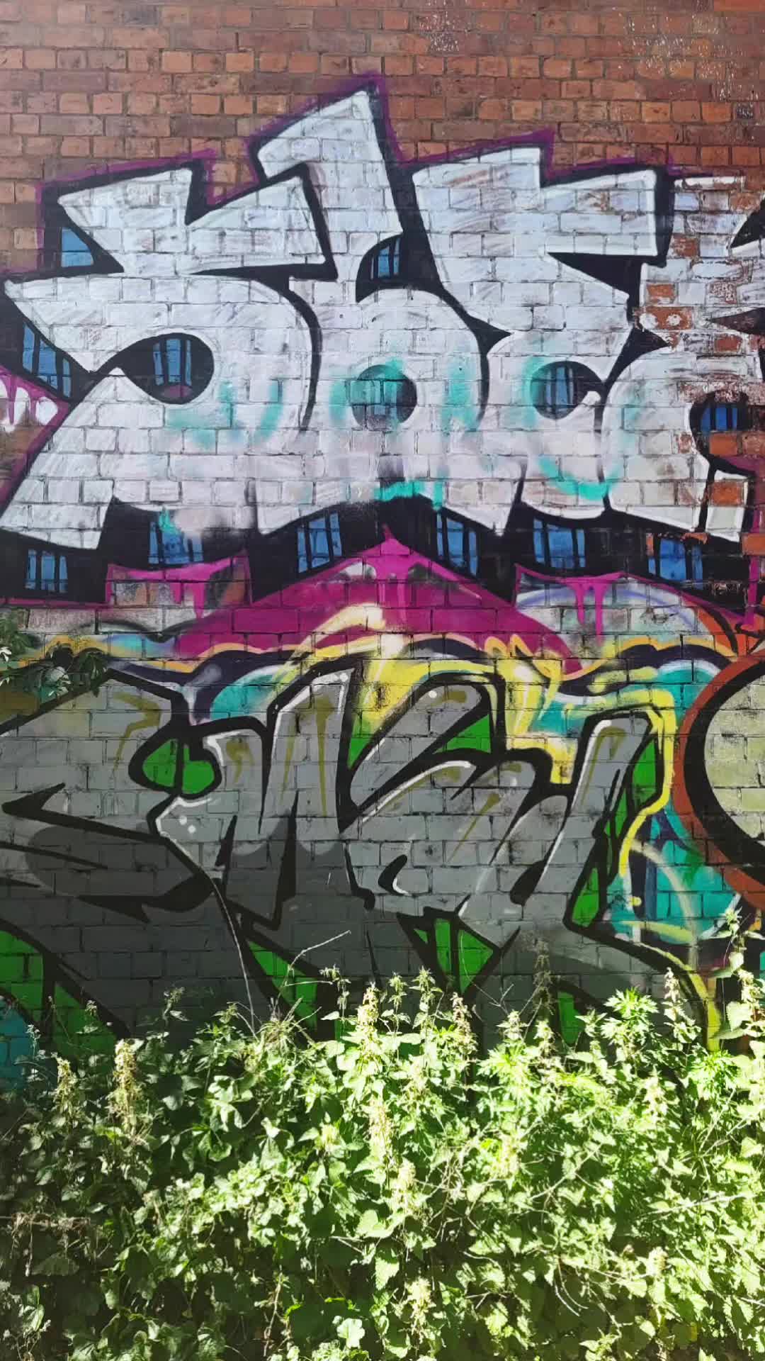 @graffitiwanderlust