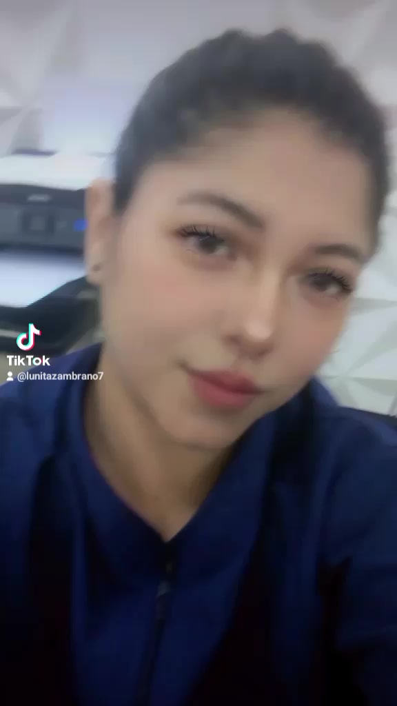 @Luna Zambrano