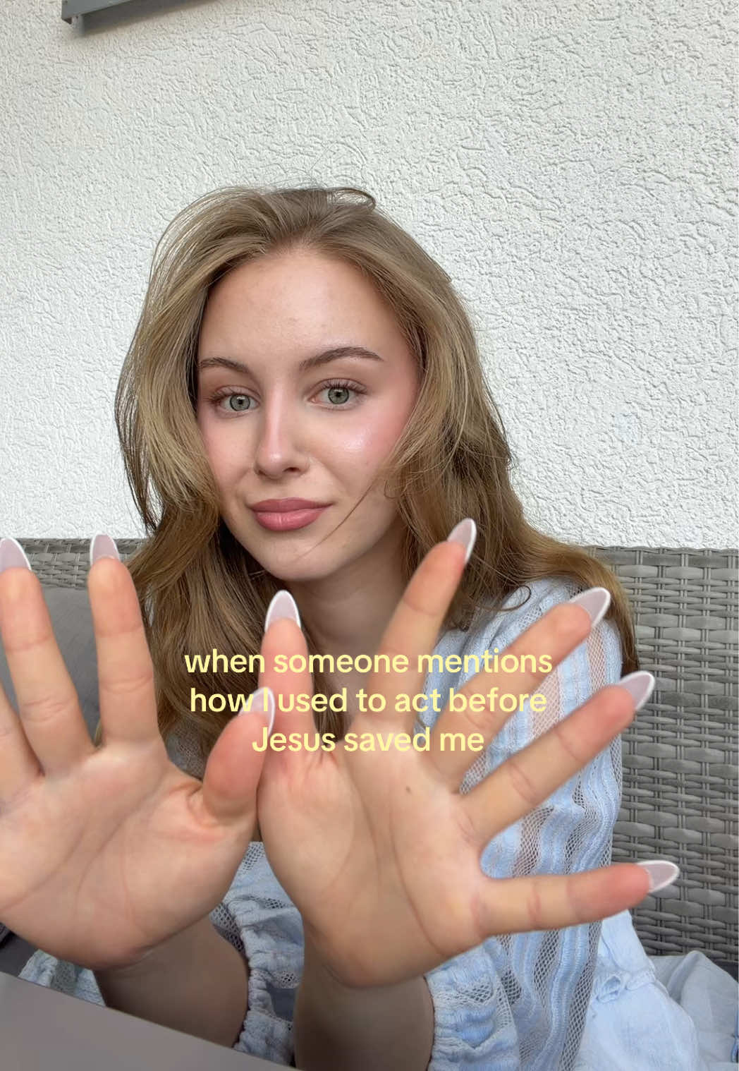 @feechenrina