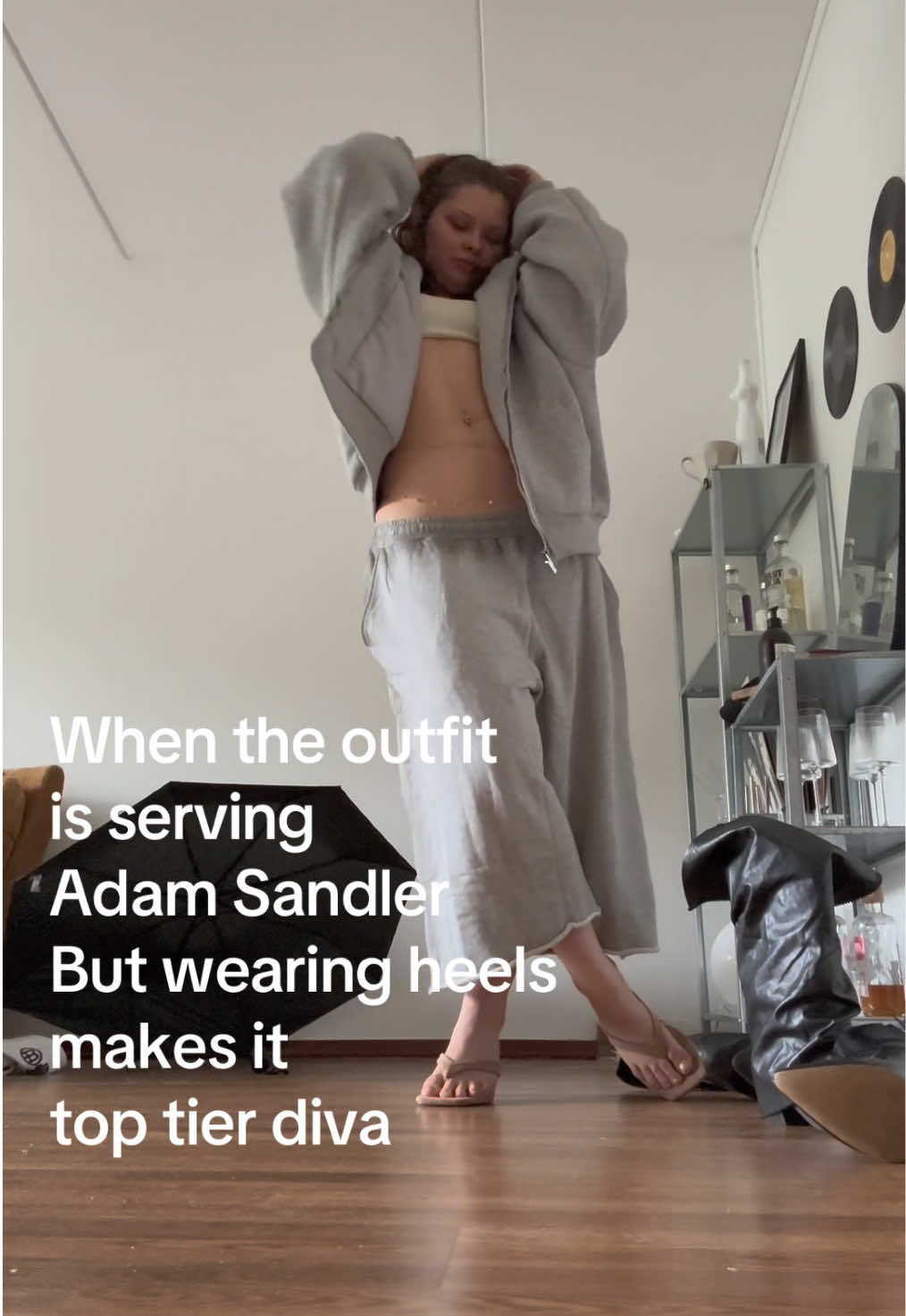 @_the_naomi_