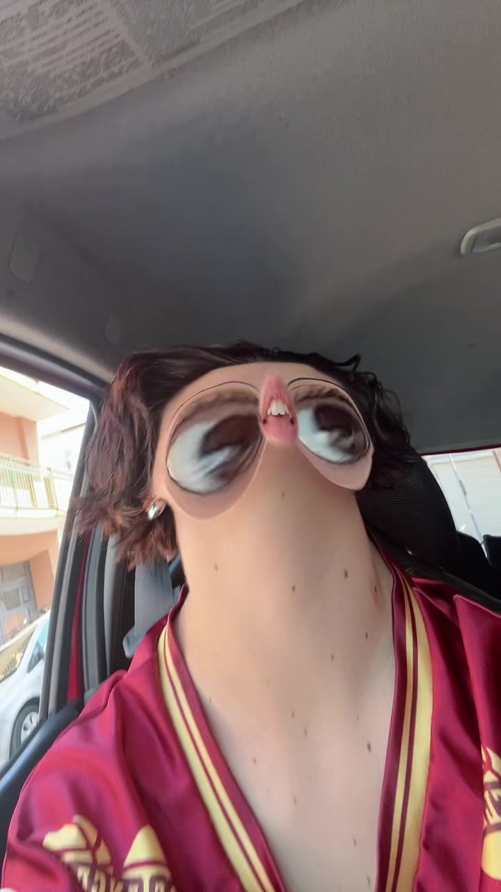 @Rosie_