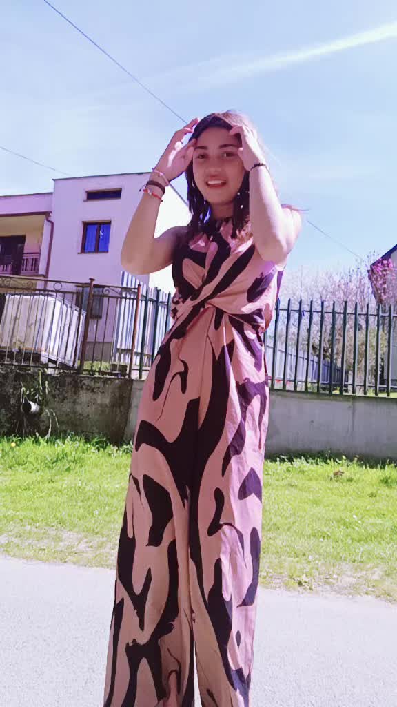@Kikuska Kika