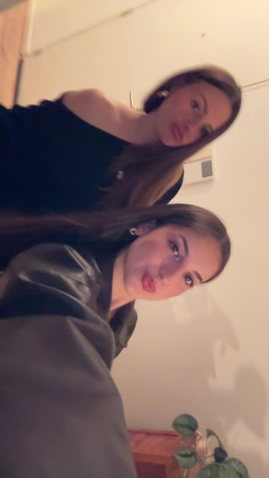 @clara