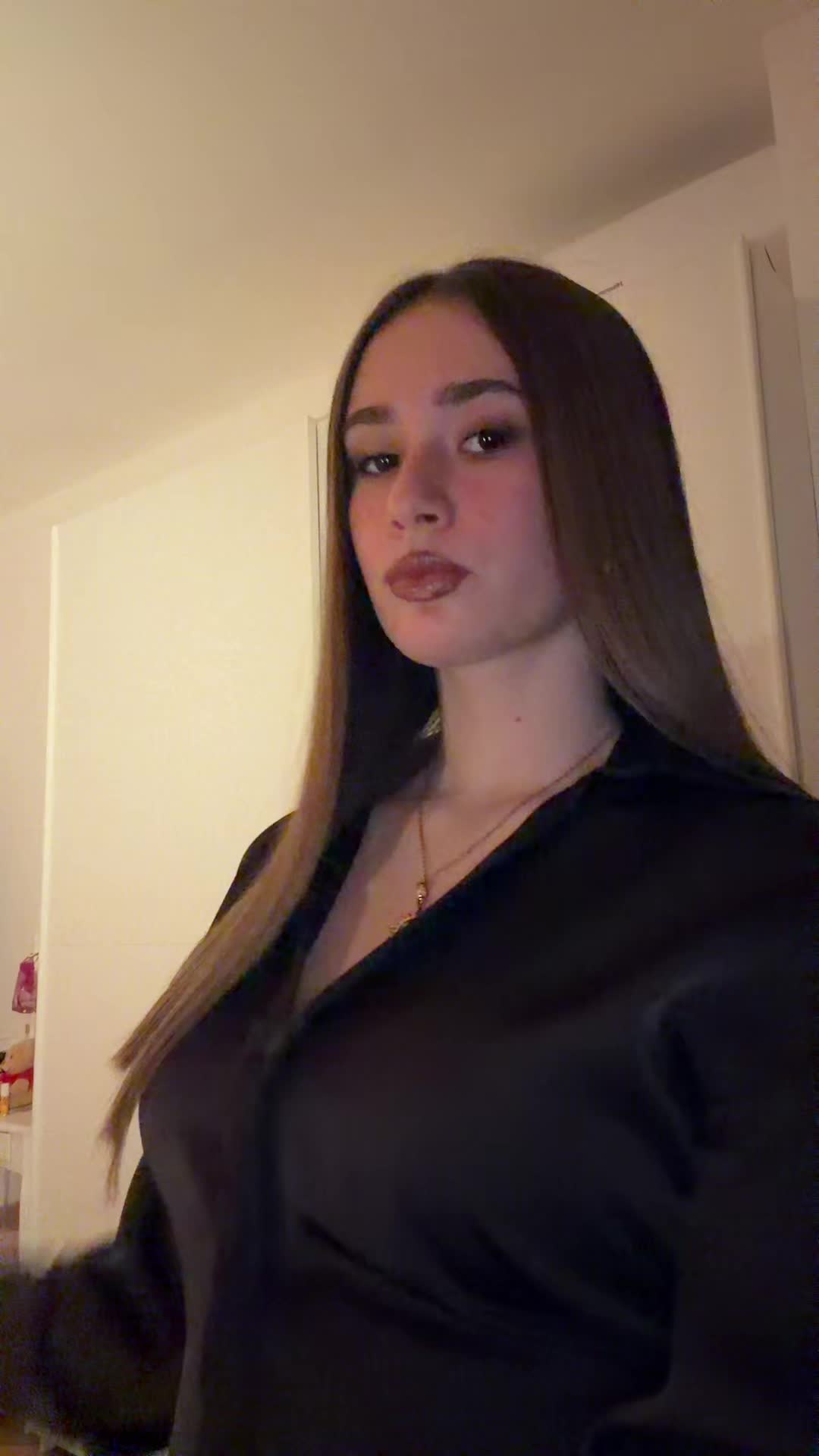 @🕷️