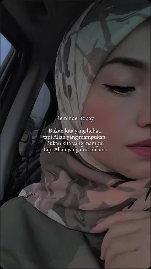 @𝑴𝒂𝒊 𝑸𝒖𝒆𝒆𝒏👑🌹