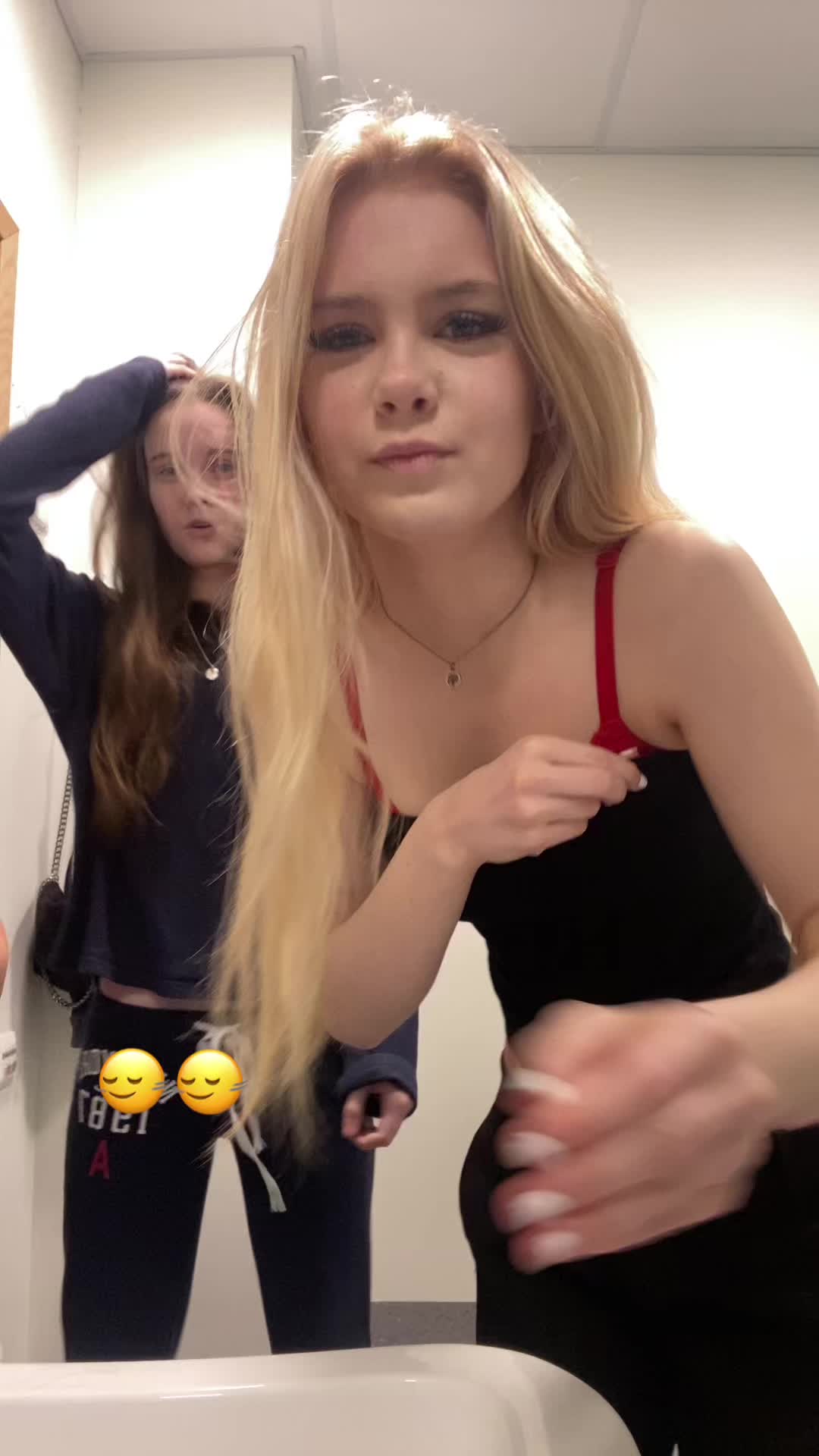 @🦙ᶦˡʸ