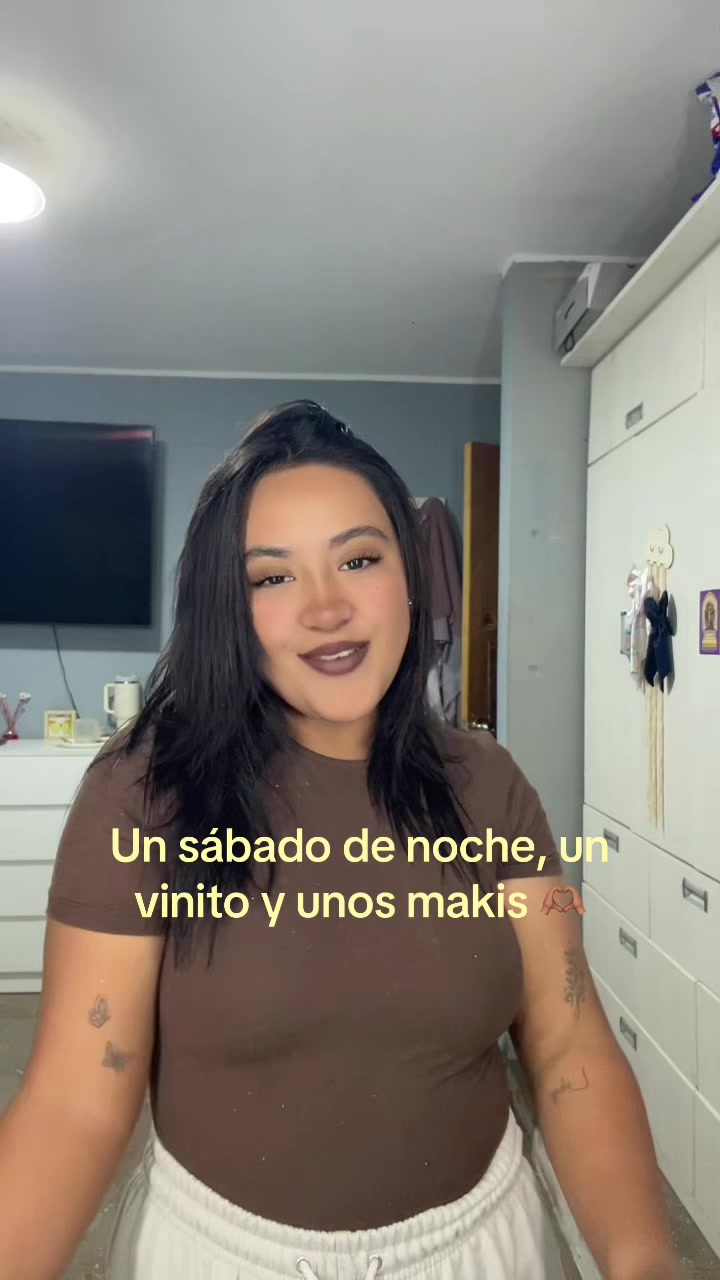 @ANA🦋