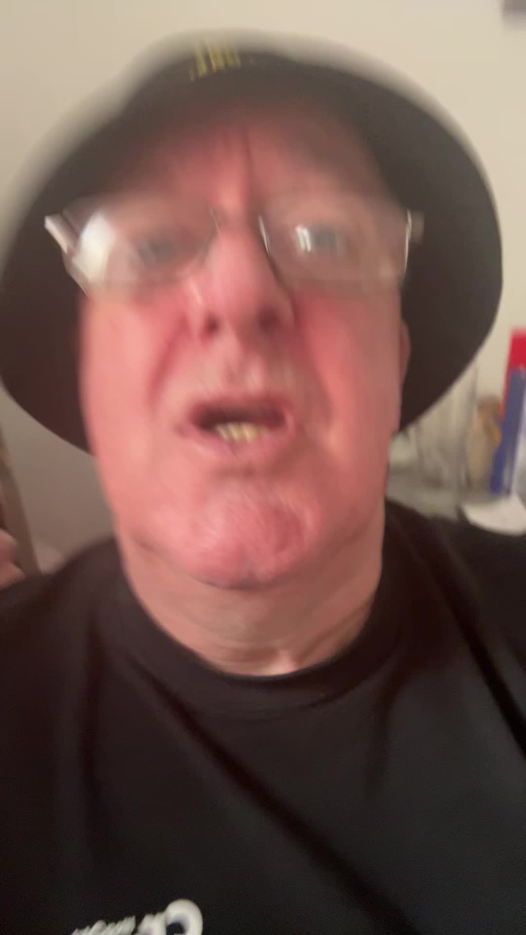 @TECHNO GRANDAD