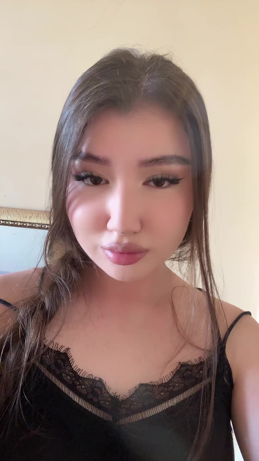 @099999999m9
