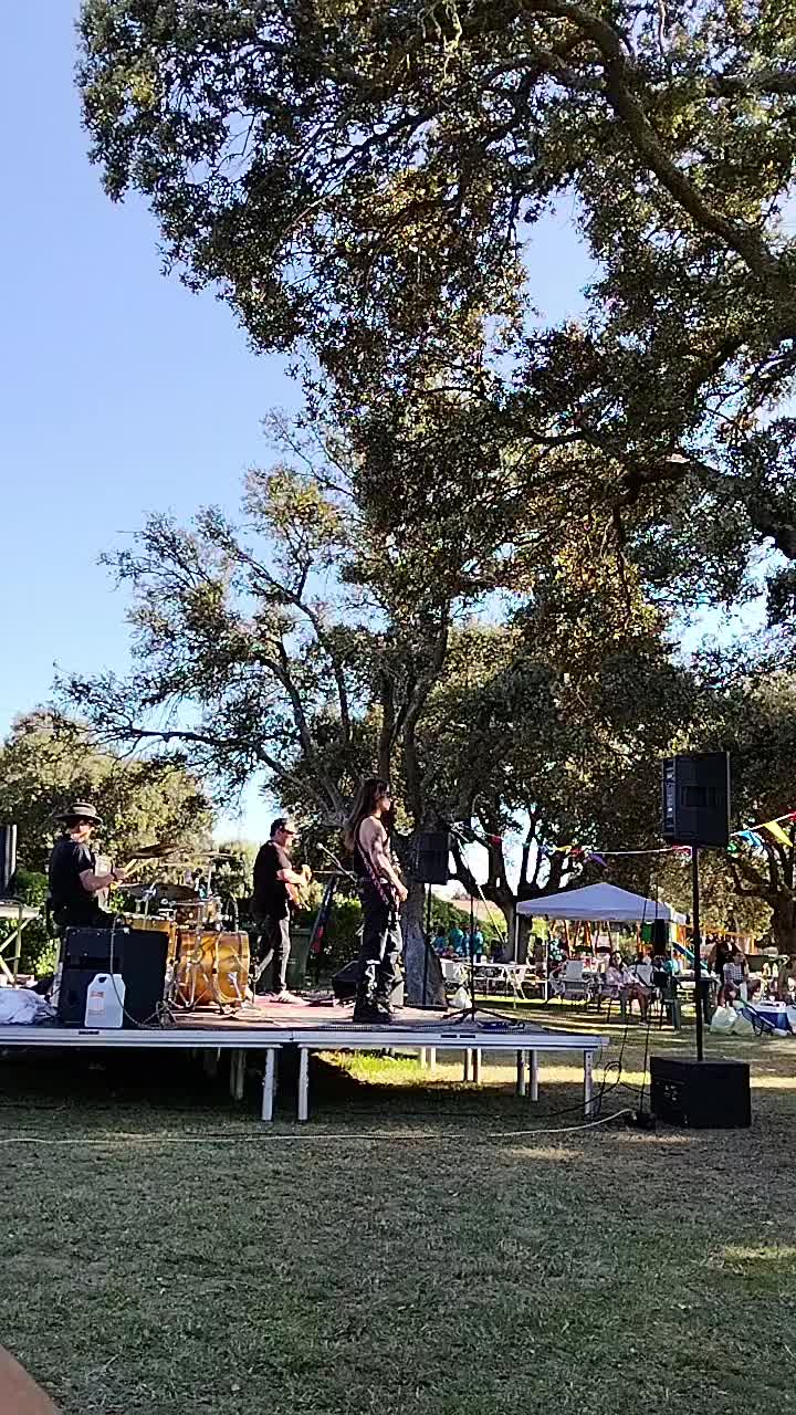 @Los quillitos