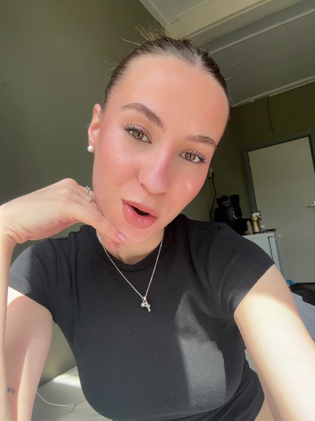 @Gia
