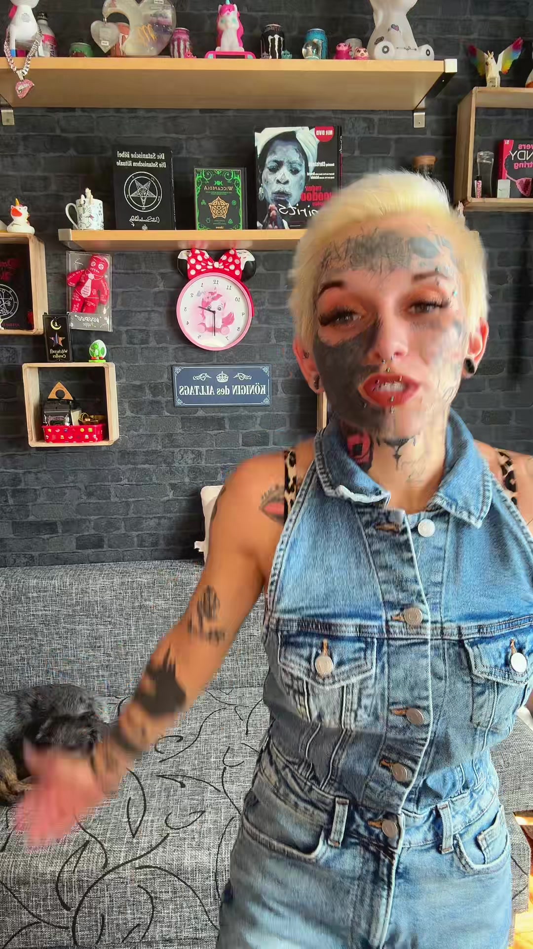 @InkedUnicorn
