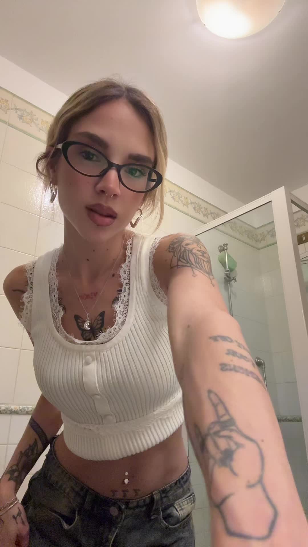 @alessandra