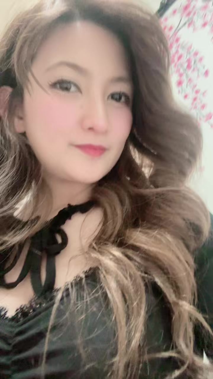 @miki_mii23🥬(虹lounge)