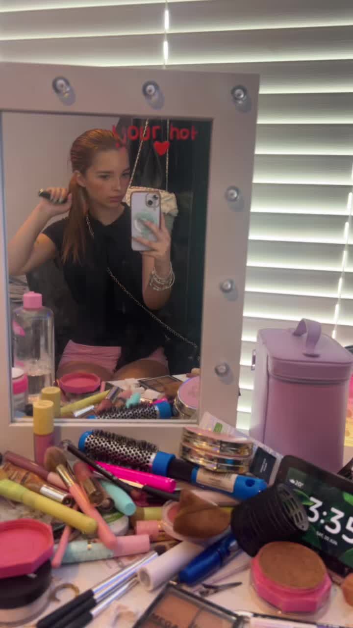 @Ameliacafff🤫🤫