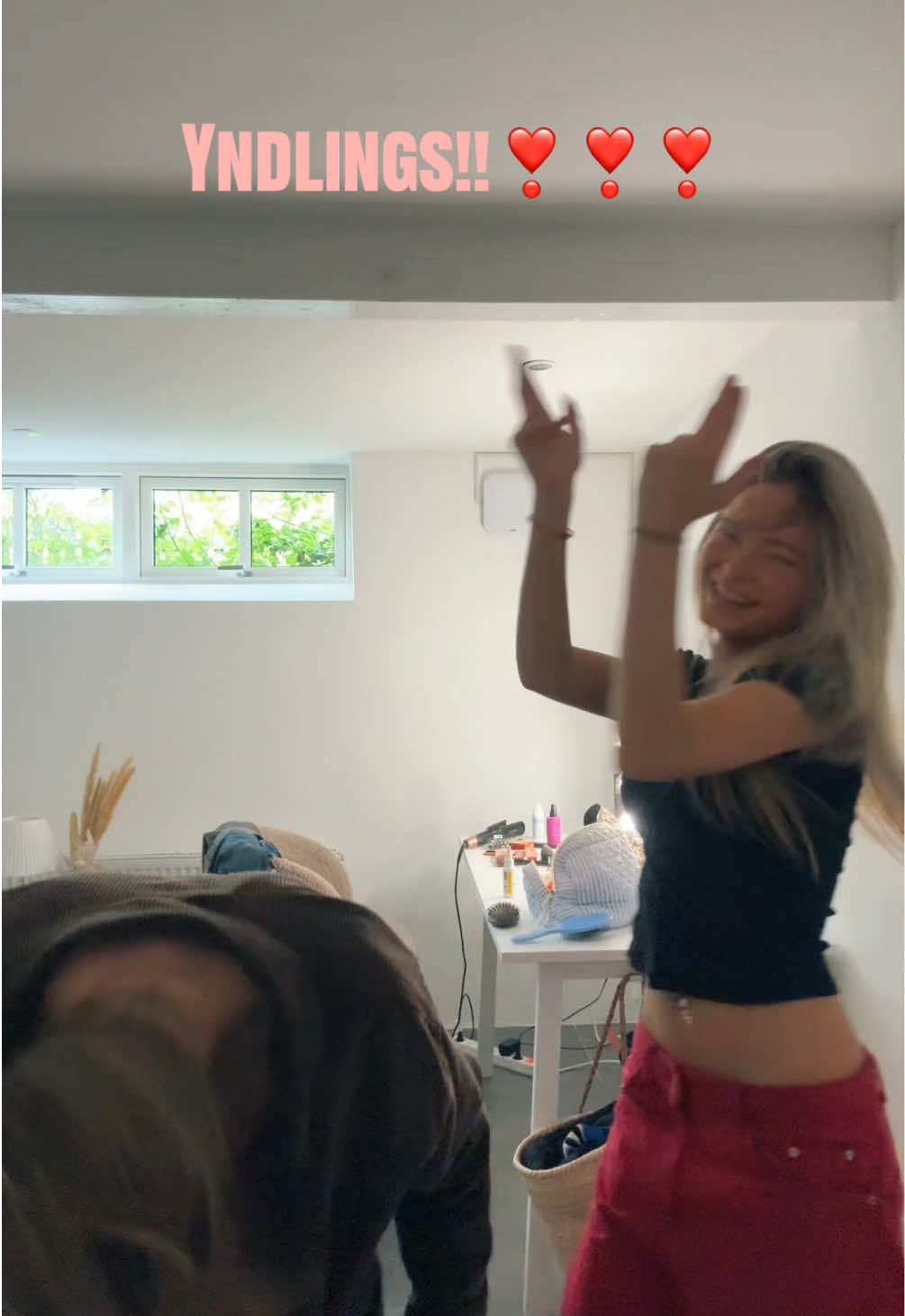 @Frederikke