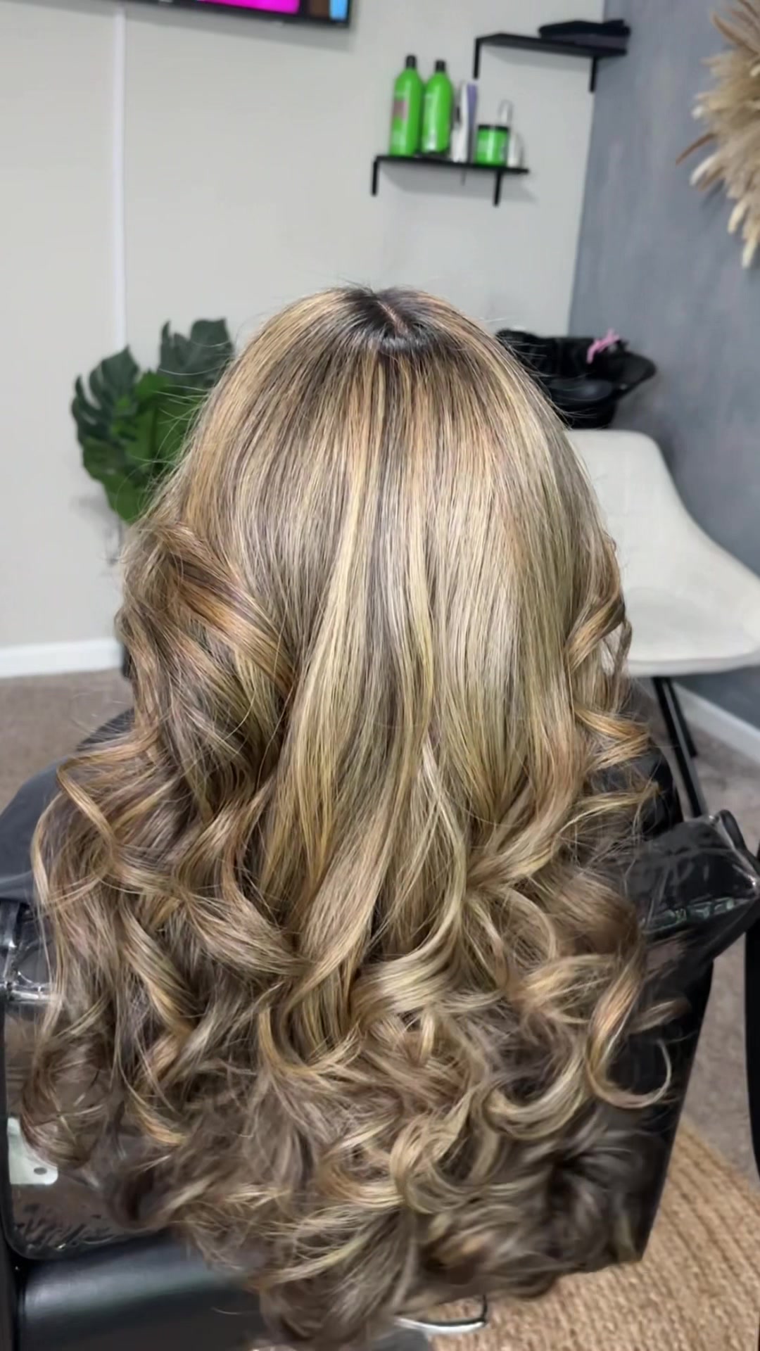 @Melanie M | GA Hairstylist