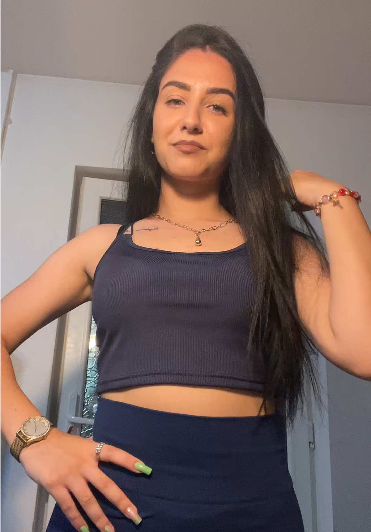 @𝒸𝓇𝒾𝓈𝓉𝒾𝓃𝒶