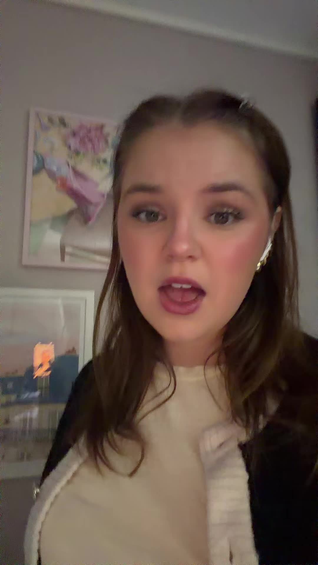 @CELINA ÅRSVOLD