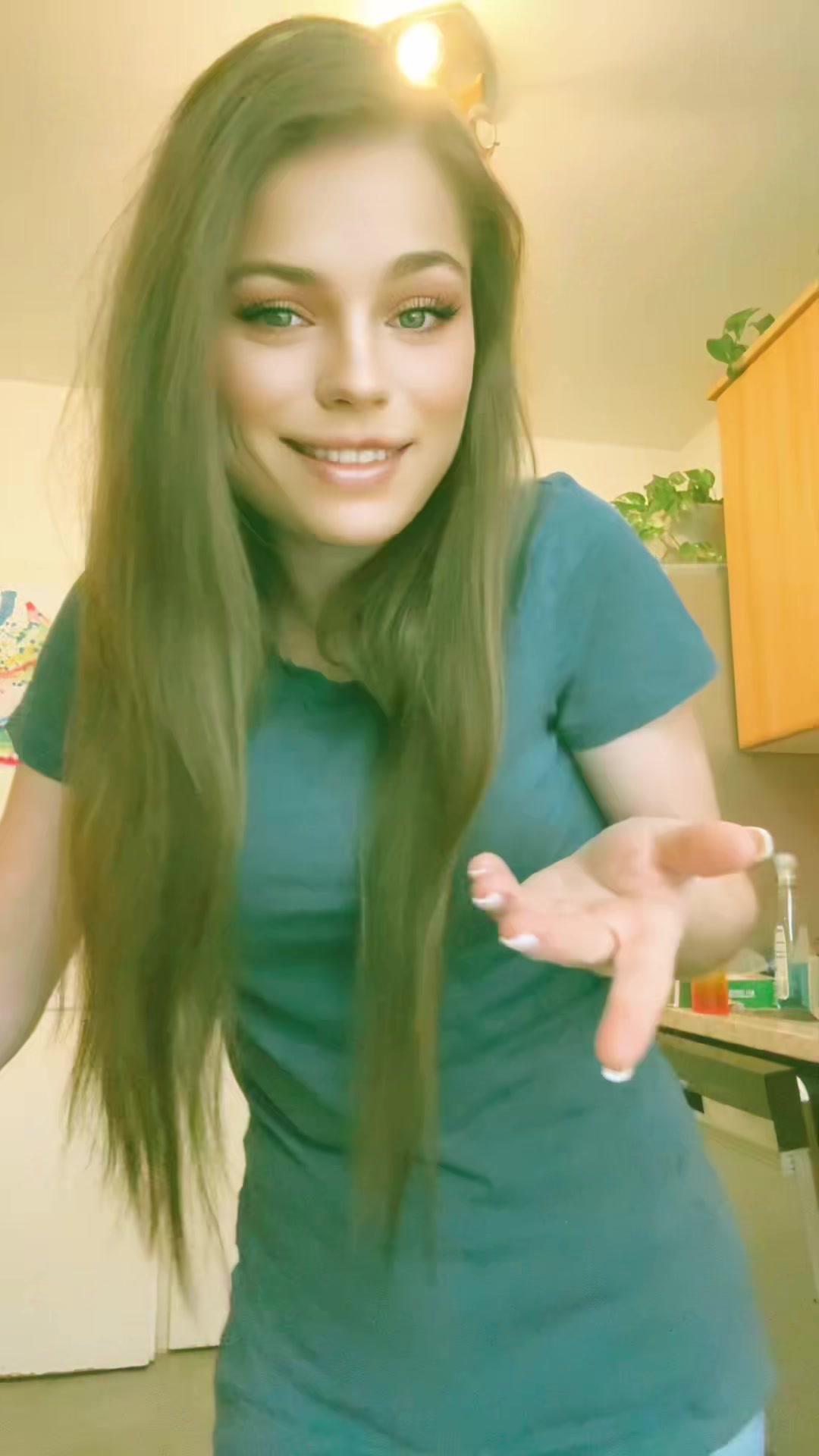 @Jessica✨💫