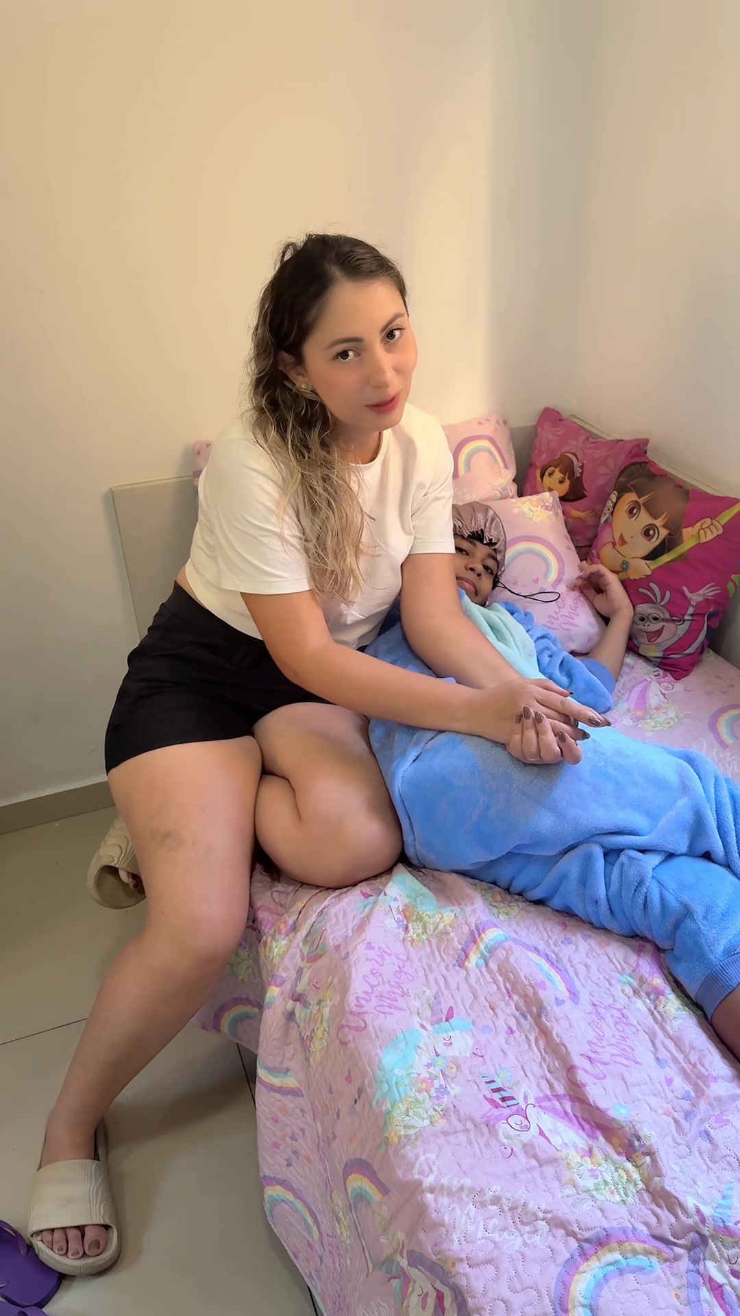 @LALAZINHA_NO_MUNDO_DAGINASTICA