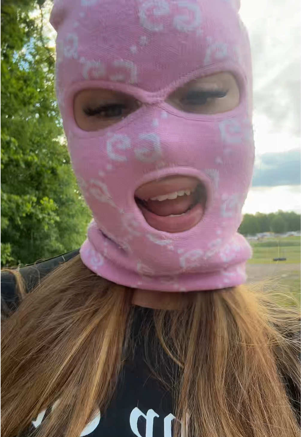 @Fröken