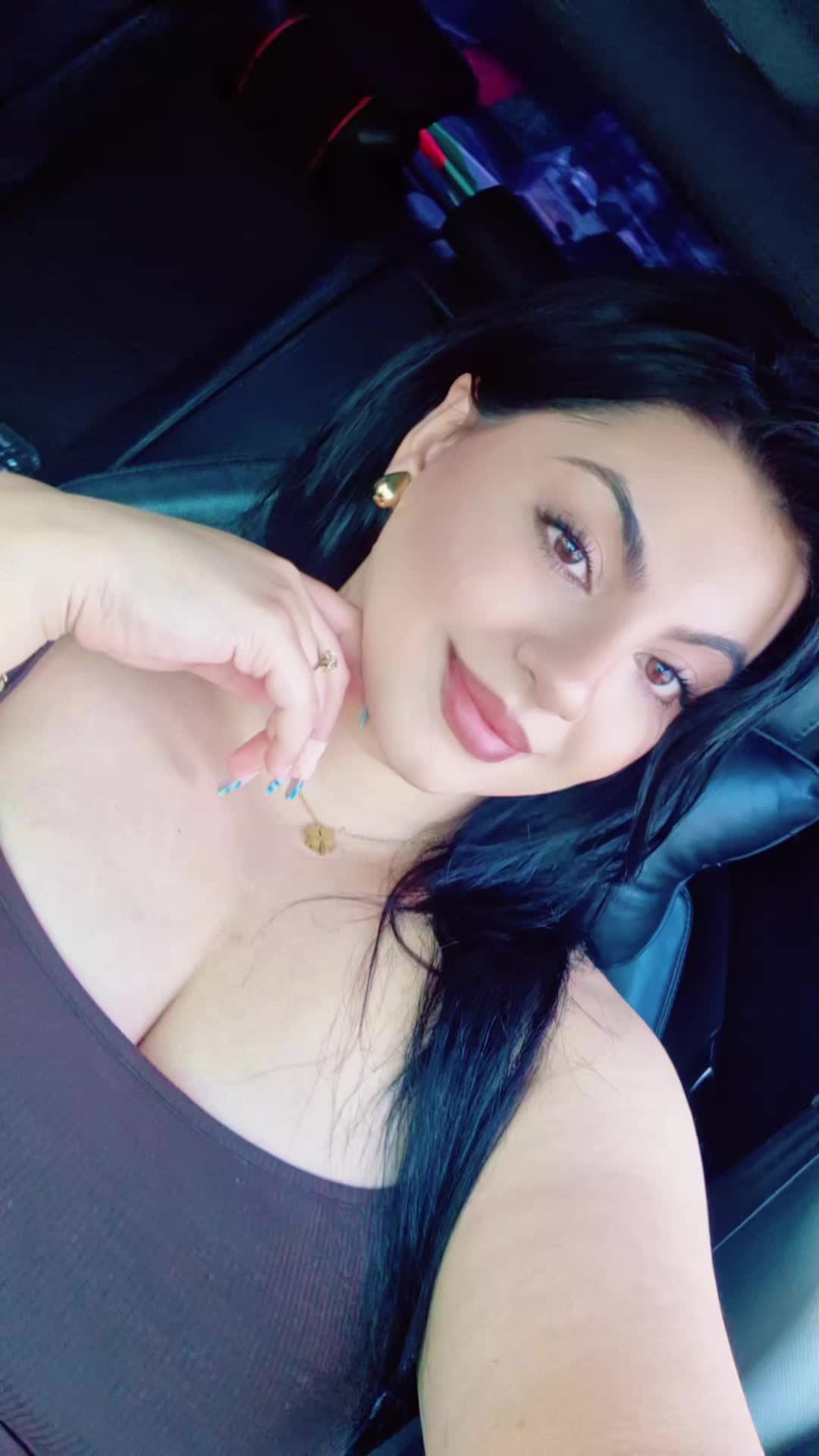 @isakova33