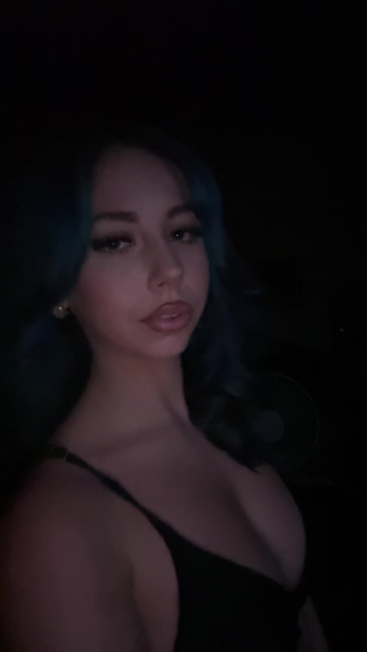 @aayshaa