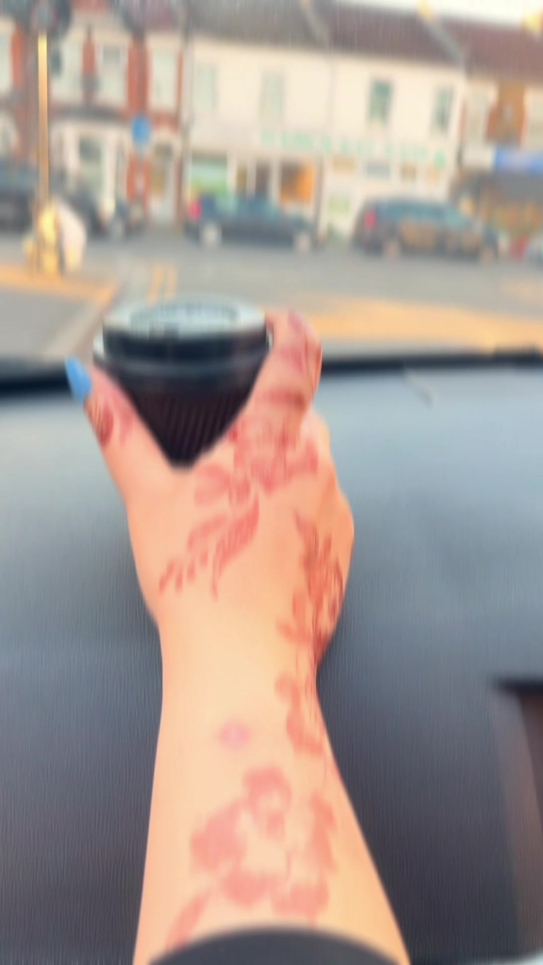 @K_🦋