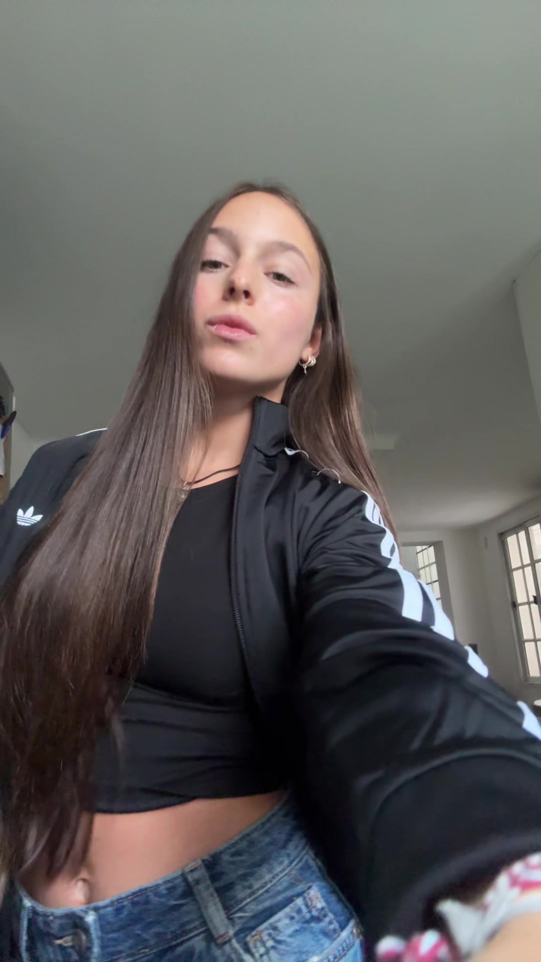 @gi