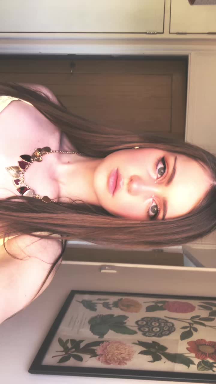 @Evie Bone ๐ง