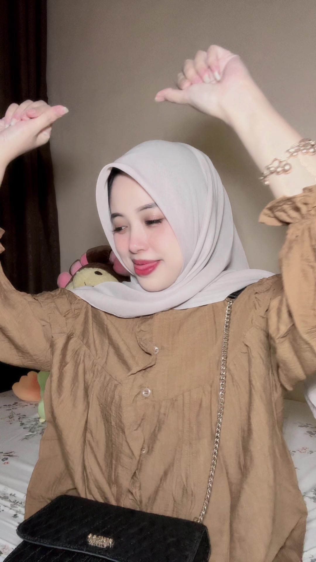 @Auliyanisak