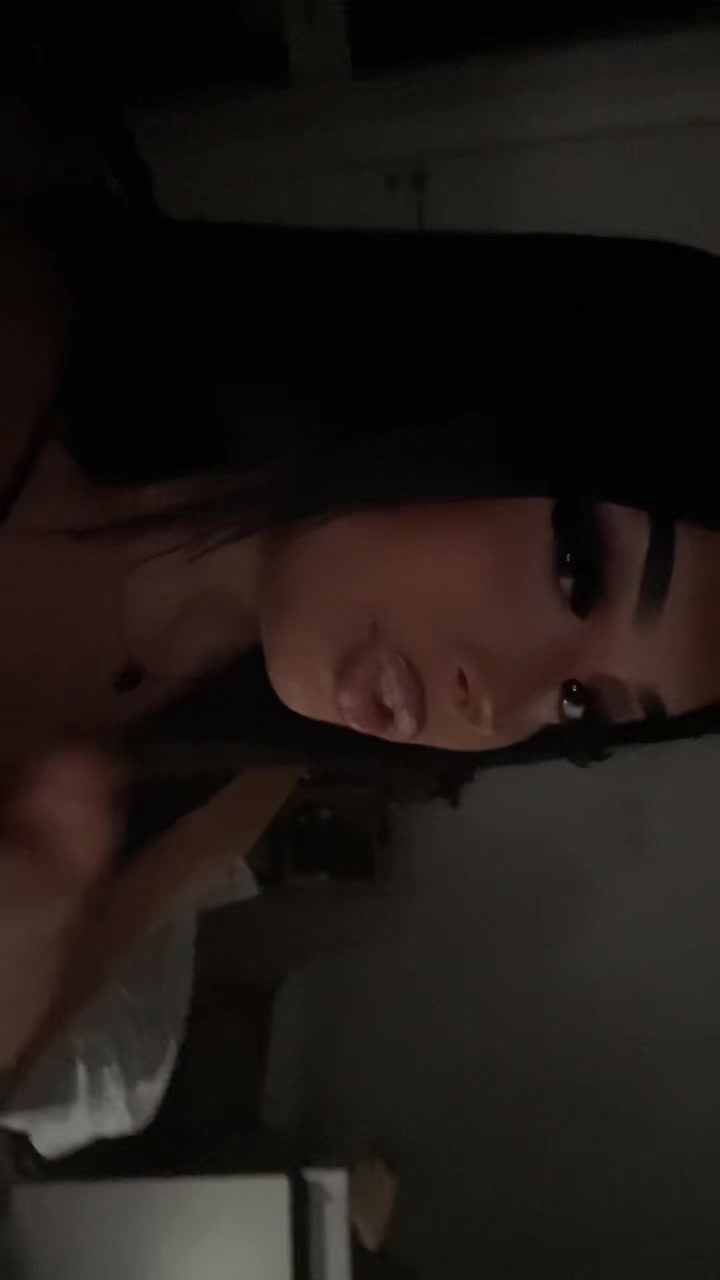 @𝐁𝐞𝐥𝐯𝐢𝐝𝐚𝐚🍬