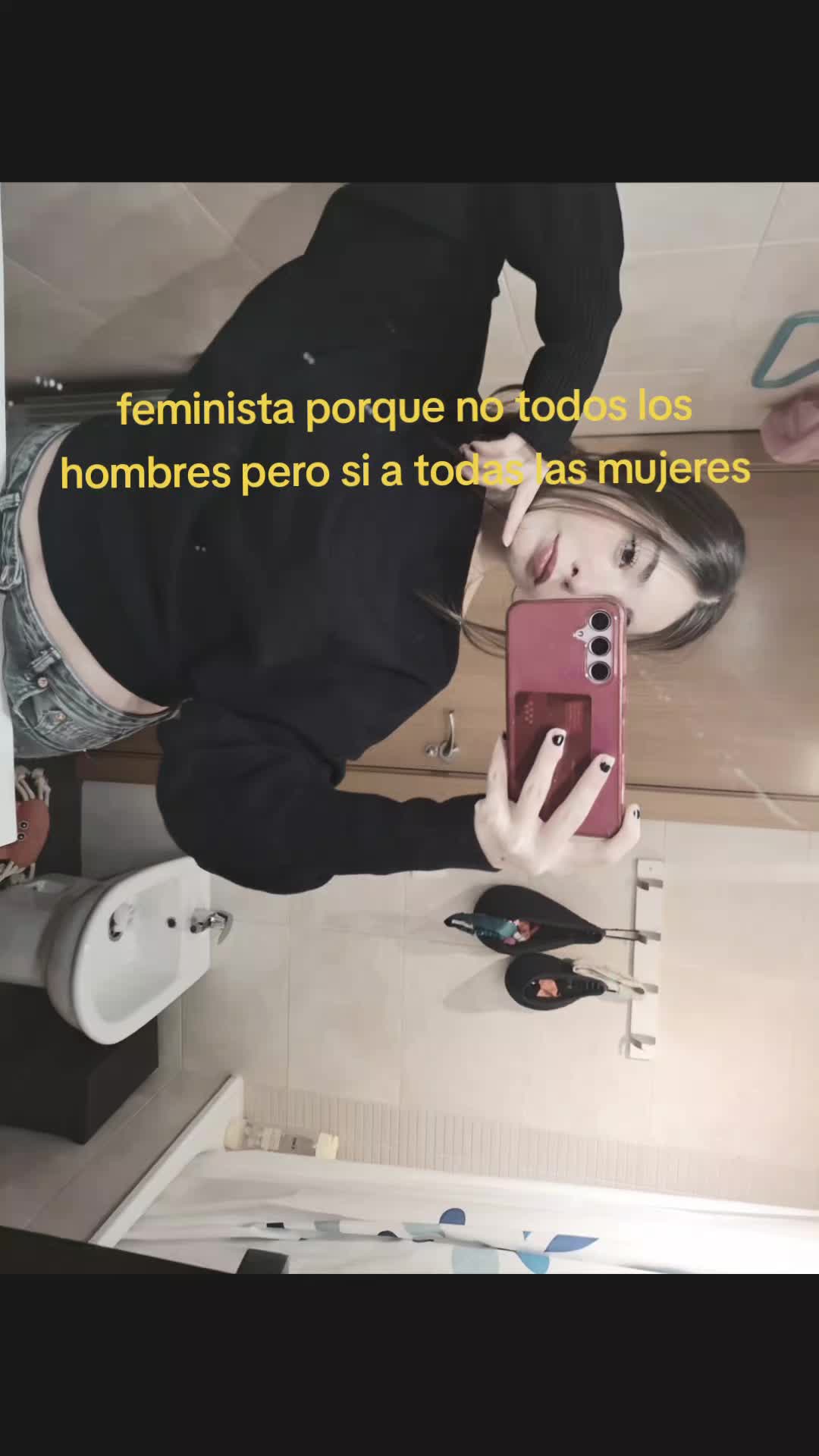 @carlottaa