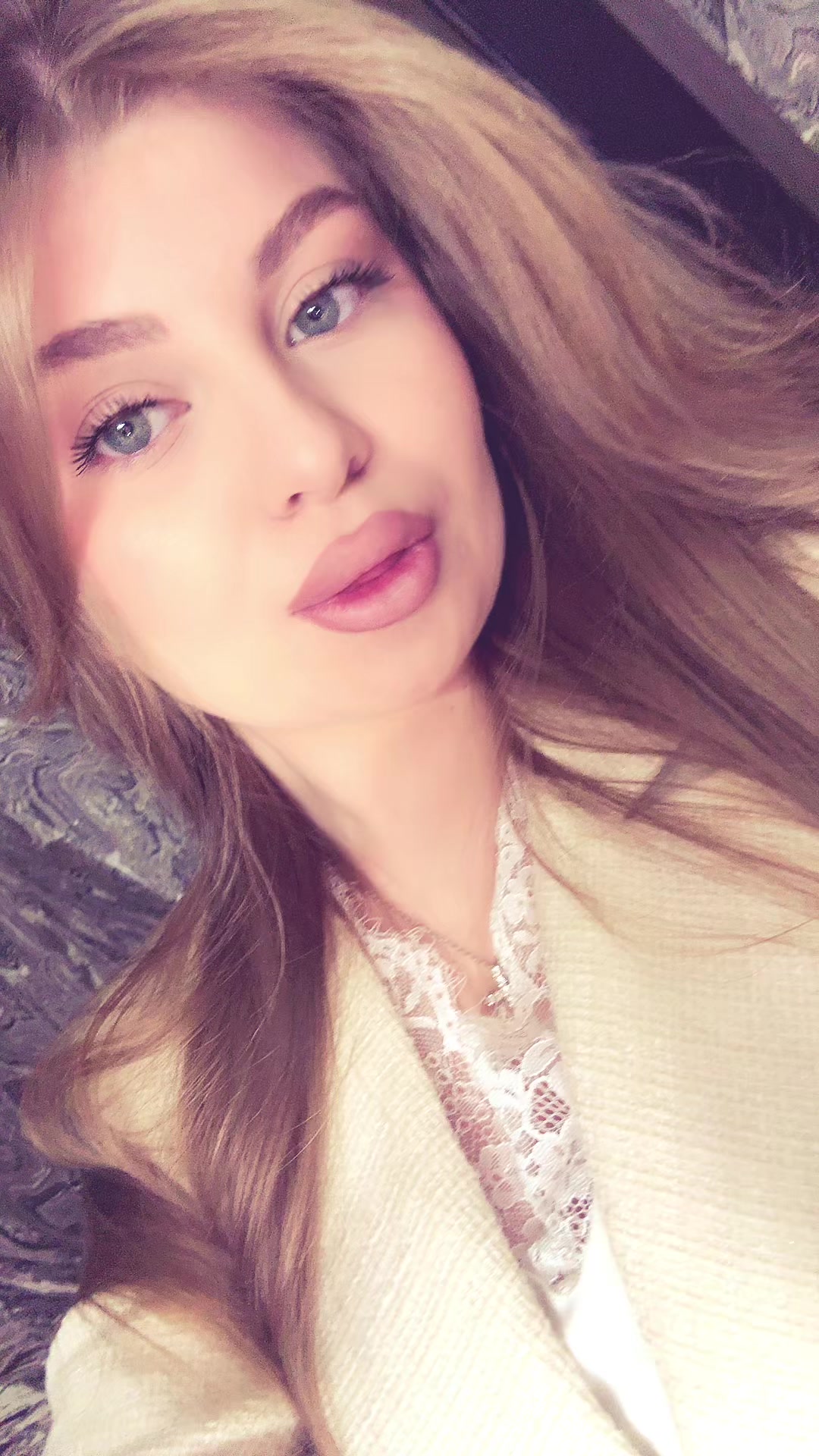 @Manykova