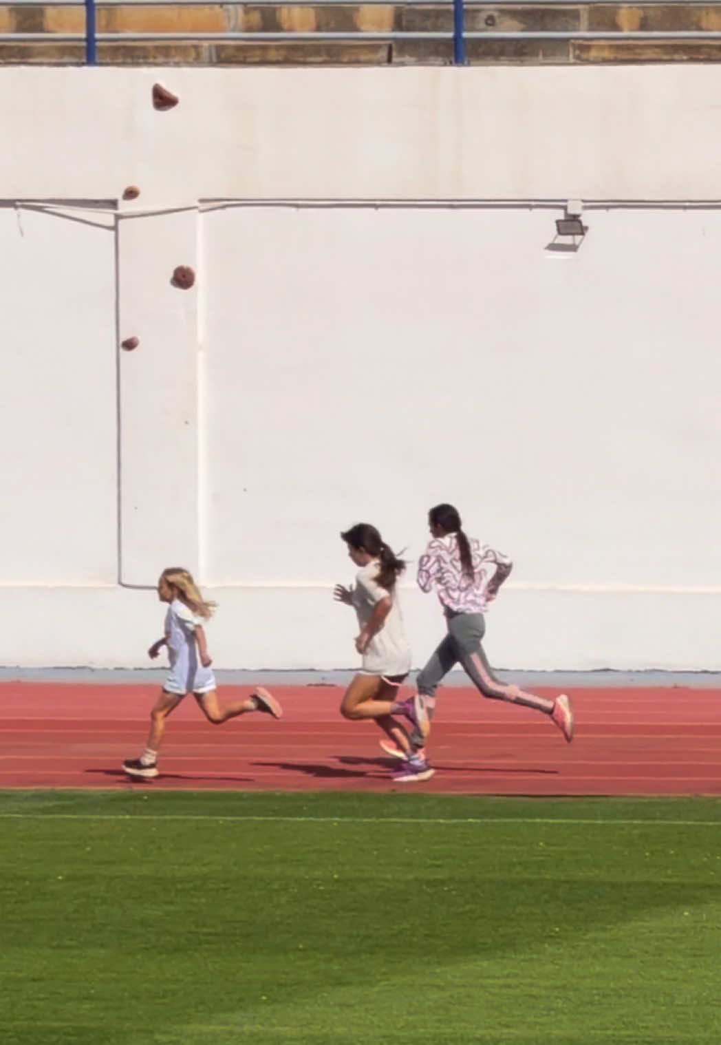 @Thea & Juni ⚽️🏃🏼&zwj;♀️&zwj;➡️