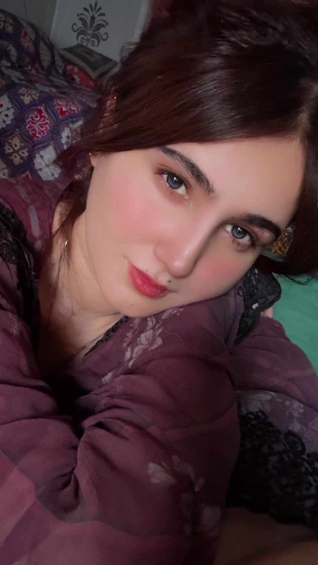 @Isha Hashmi.🥀👑