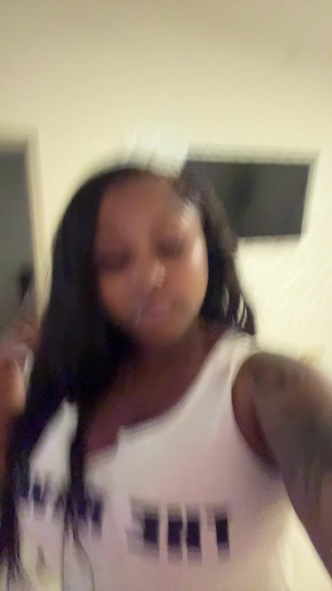 @YT: Tasyalashay